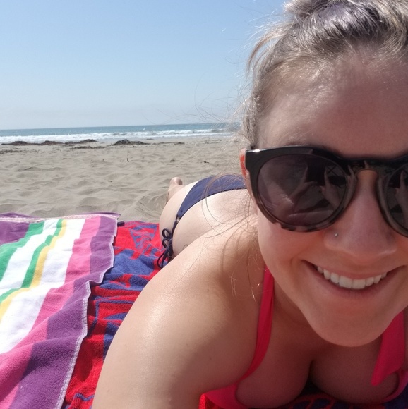 Meet your Posher, Karyn - Picture 4 of 11